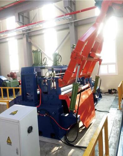 8MM厚鋁板壓直頭、夾送部分