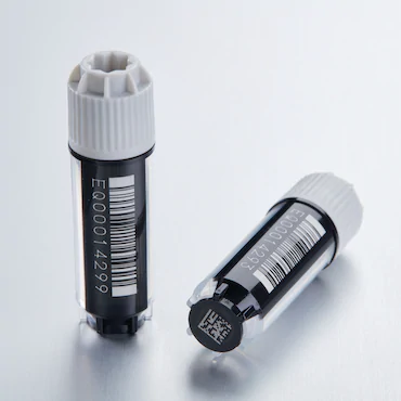 艾本德Eppendorf CryoStorage Vial, 2.0 mL, 不含 DNase、RNase、人類 DNA 和內(nèi)毒素；外螺紋，預(yù)先加蓋灰色管蓋，帶 2D SafeCode (DataMa
